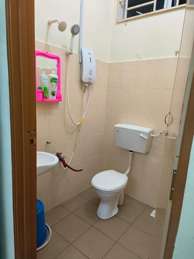 Wafiy Holiday home Macang